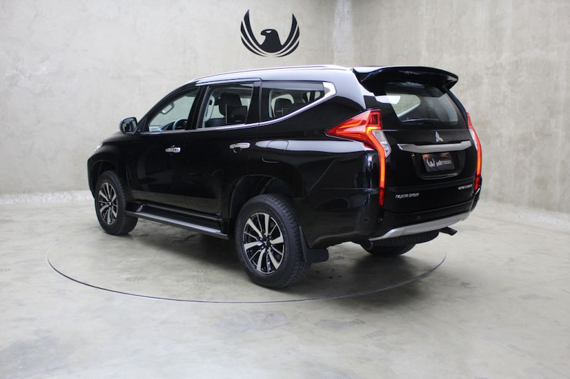 Foto do veículo MITSUBISHI  PAJERO SPORT HPE 2020 1.600 KM 259.000,00