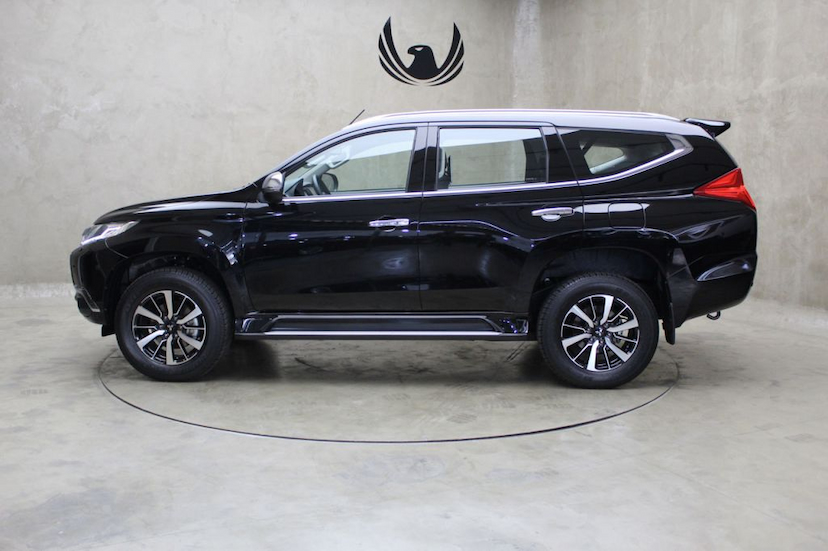 Foto do veículo MITSUBISHI  PAJERO SPORT HPE 2020 1.600 KM 259.000,00