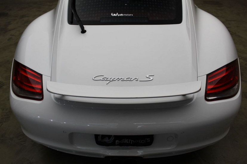 Foto do veículo PORSCHE  CAYMAN S 2012 12.800 KM 255.000,00