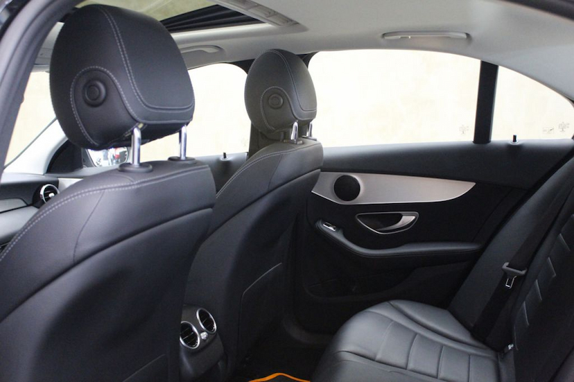 Foto do veículo MERCEDES-BENZ  C250 AVANTGARDE 2017 18.410 KM 149.000,00