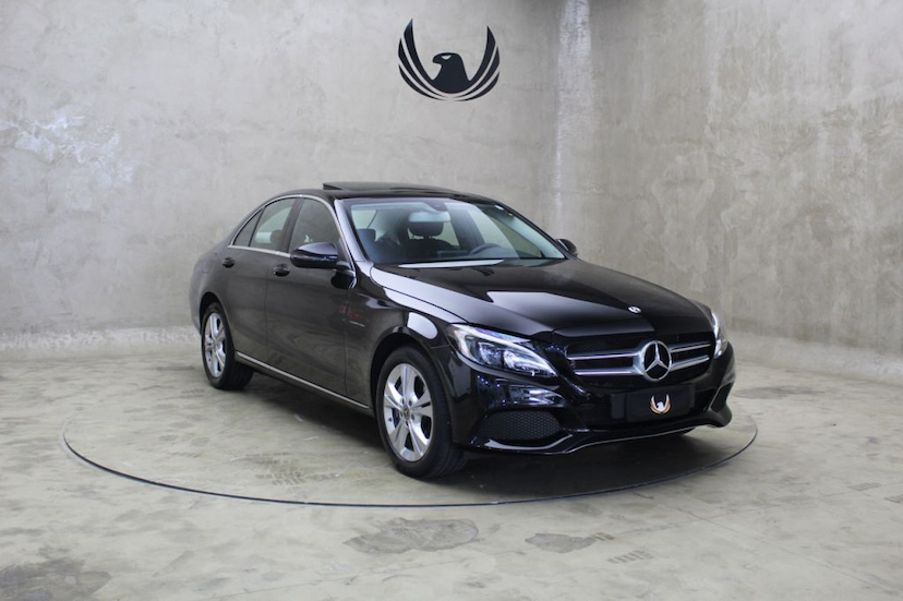 Foto do veículo MERCEDES-BENZ  C250 AVANTGARDE 2017 18.410 KM 149.000,00