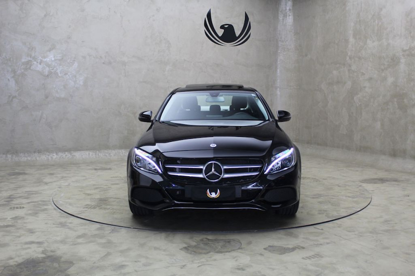 Foto do veículo MERCEDES-BENZ  C250 AVANTGARDE 2017 18.410 KM 149.000,00