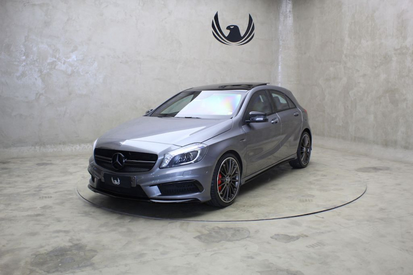 Foto do veículo MERCEDES-BENZ  A45 AMG 2014 52.645 KM 189.000,00