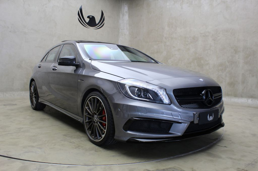 Foto do veículo MERCEDES-BENZ  A45 AMG 2014 52.645 KM 189.000,00