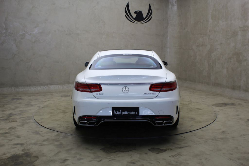 Foto do veículo MERCEDES-BENZ  S63 AMG COUPE 2015 17.185 KM 549.000,00