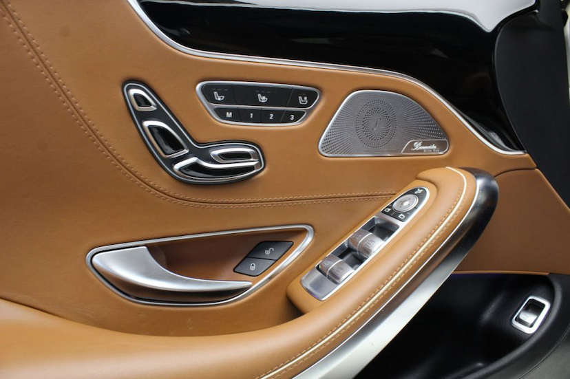 Foto do veículo MERCEDES-BENZ  S63 AMG COUPE 2015 17.185 KM 549.000,00