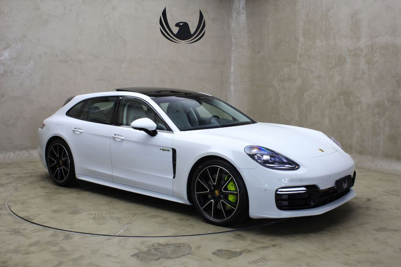 Foto do veículo PORSCHE  PANAMERA 4 ST HYBRID 2018 9.585 KM 585.000,00