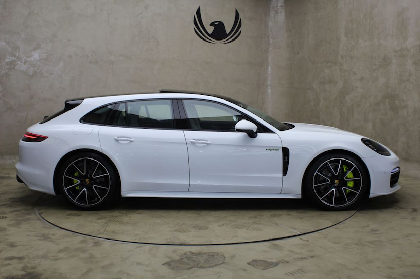 Foto do veículo PORSCHE  PANAMERA 4 ST HYBRID 2018 9.585 KM 585.000,00