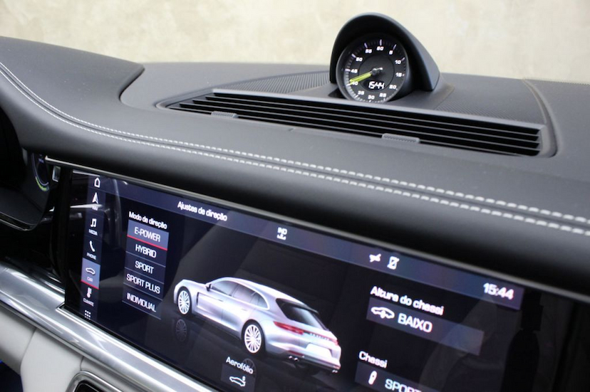 Foto do veículo PORSCHE  PANAMERA 4 ST HYBRID 2018 9.585 KM 585.000,00