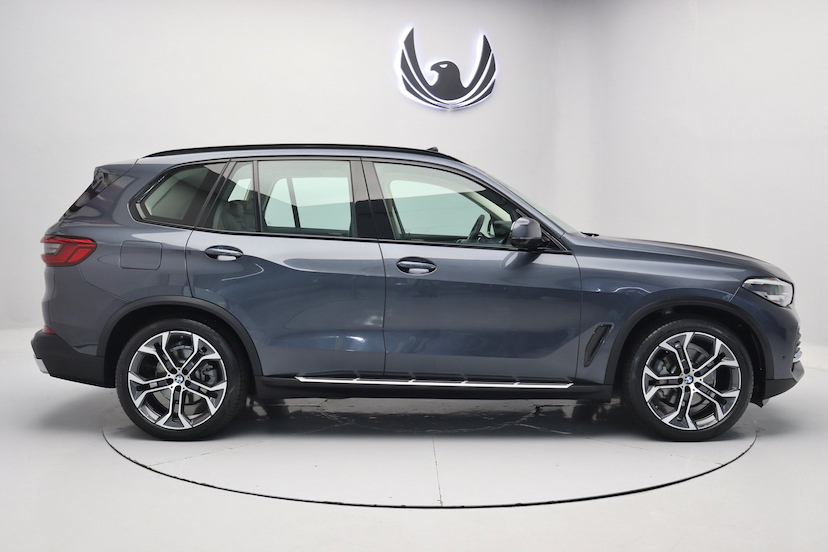 Foto do veículo BMW X5 XDRIVE30D 2020 28.720 KM 490.000,00