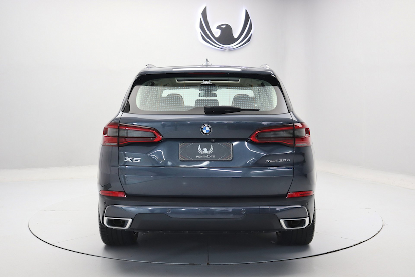 Foto do veículo BMW X5 XDRIVE30D 2020 28.720 KM 490.000,00
