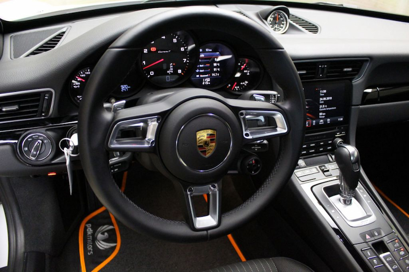 Foto do veículo PORSCHE  911 CARRERA T 2019 920 KM 590.000,00