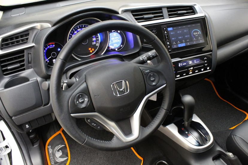 Foto do veículo HONDA  FIT EXL 2019 5.725 KM 99.000,00