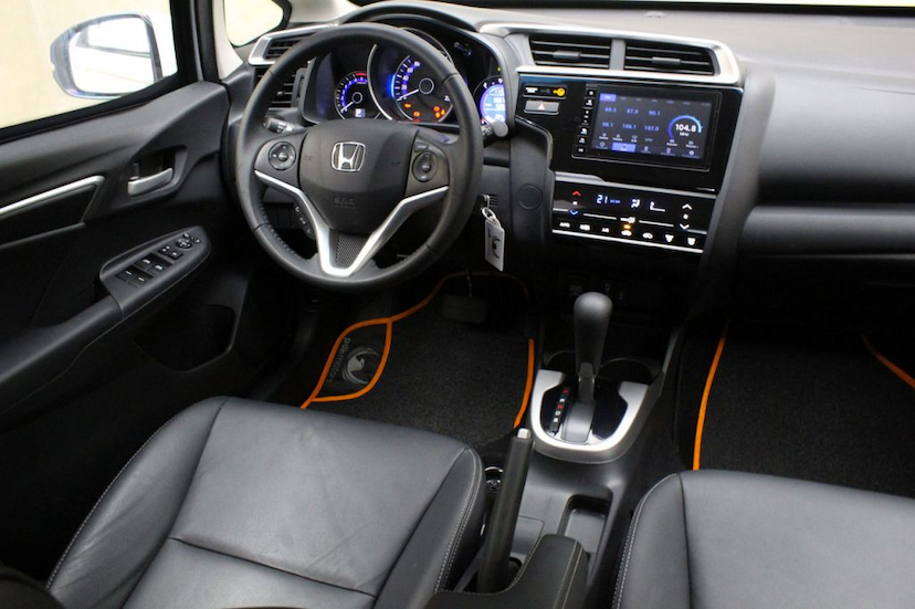 Foto do veículo HONDA  FIT EXL 2019 5.725 KM 99.000,00