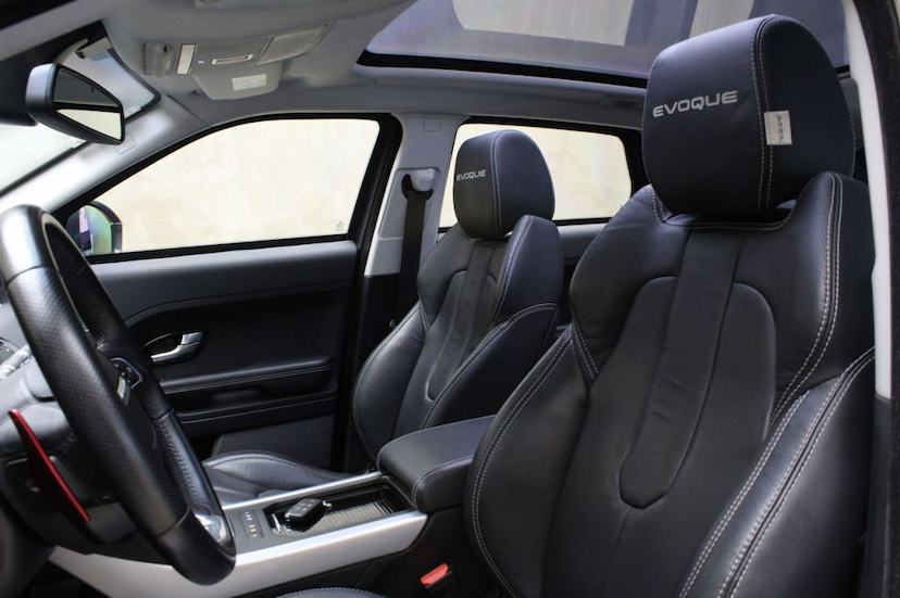 Foto do veículo LAND ROVER RANGE ROVER EVOQUE LONDON EDITION 2015 62.911 KM 155.000,00