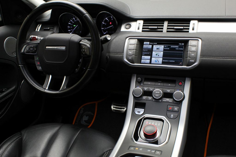 Foto do veículo LAND ROVER RANGE ROVER EVOQUE LONDON EDITION 2015 62.911 KM 155.000,00