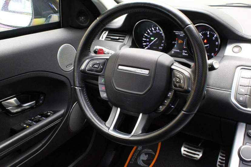 Foto do veículo LAND ROVER RANGE ROVER EVOQUE LONDON EDITION 2015 62.911 KM 155.000,00