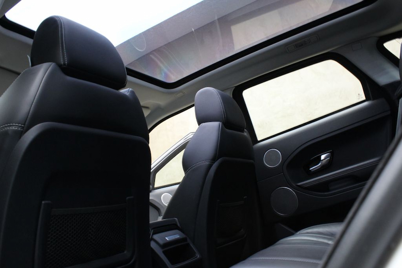 Foto do veículo LAND ROVER RANGE ROVER EVOQUE LONDON EDITION 2015 62.911 KM 155.000,00