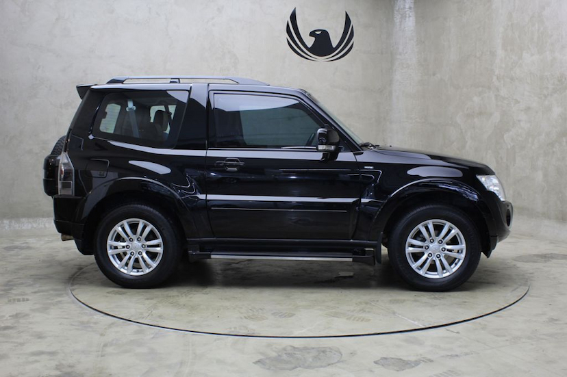 Foto do veículo MITSUBISHI  PAJERO FULL HPE 2P 2012 62.911 KM 99.000,00