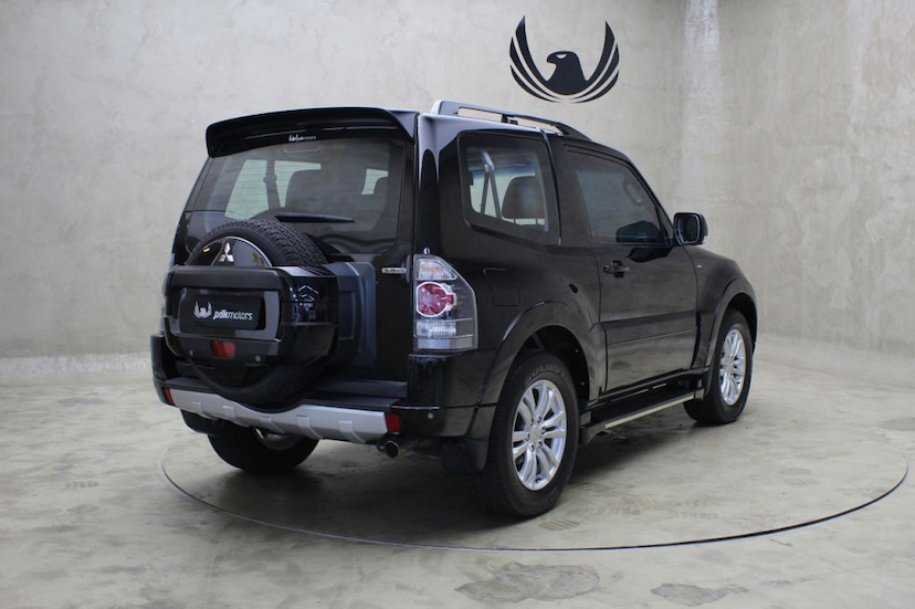 Foto do veículo MITSUBISHI  PAJERO FULL HPE 2P 2012 62.911 KM 99.000,00
