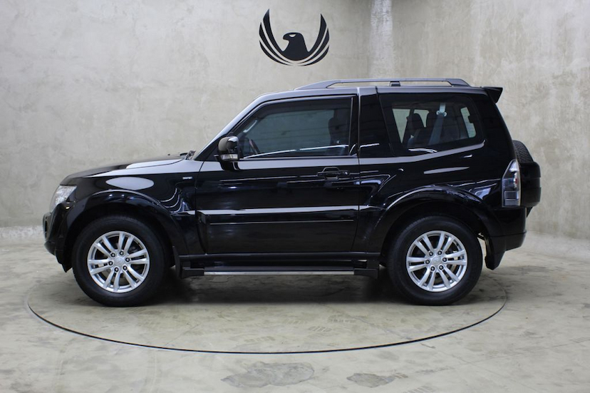 Foto do veículo MITSUBISHI  PAJERO FULL HPE 2P 2012 62.911 KM 99.000,00