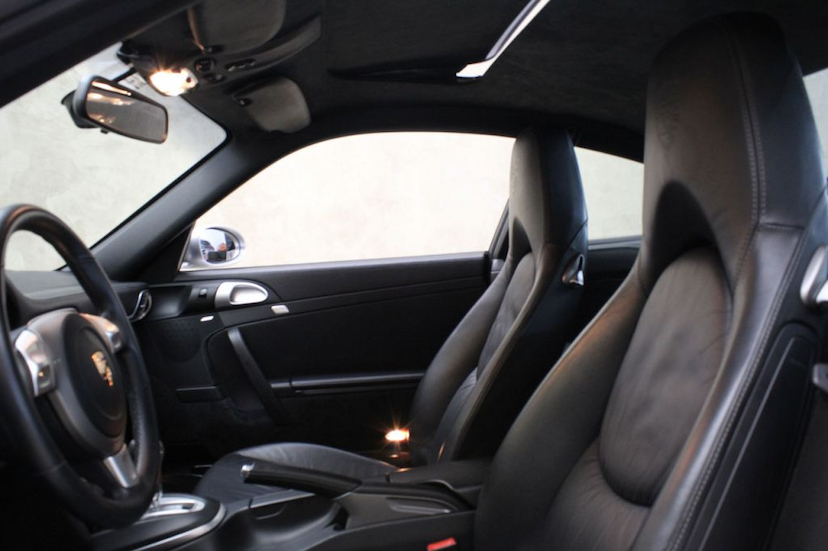 Foto do veículo PORSCHE  911 CARRERA 4S 2006 54.645 KM 255.000,00