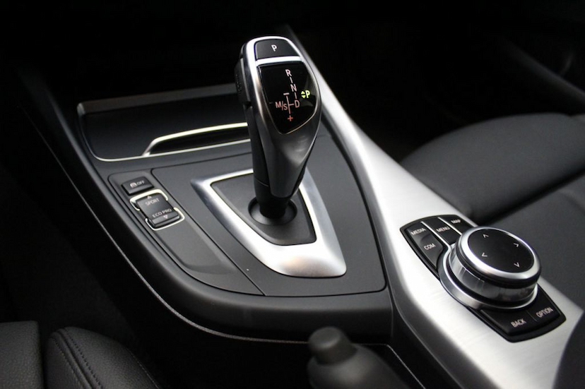 Foto do veículo BMW  120I SPORT GP 2019 5.440 KM 139.000,00