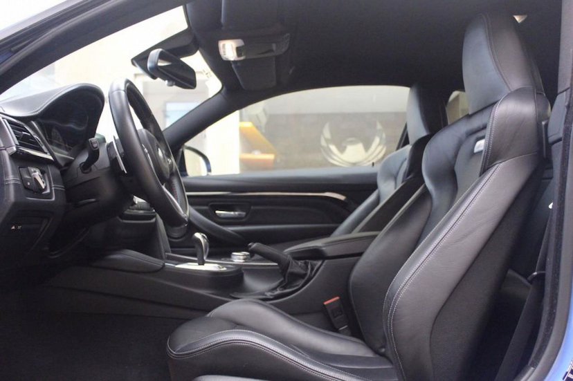 Foto do veículo BMW  M4 COUPE 2015 34.032 KM 279.000,00