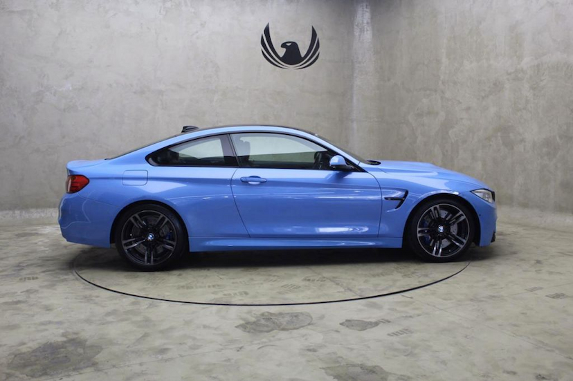 Foto do veículo BMW  M4 COUPE 2015 34.032 KM 279.000,00