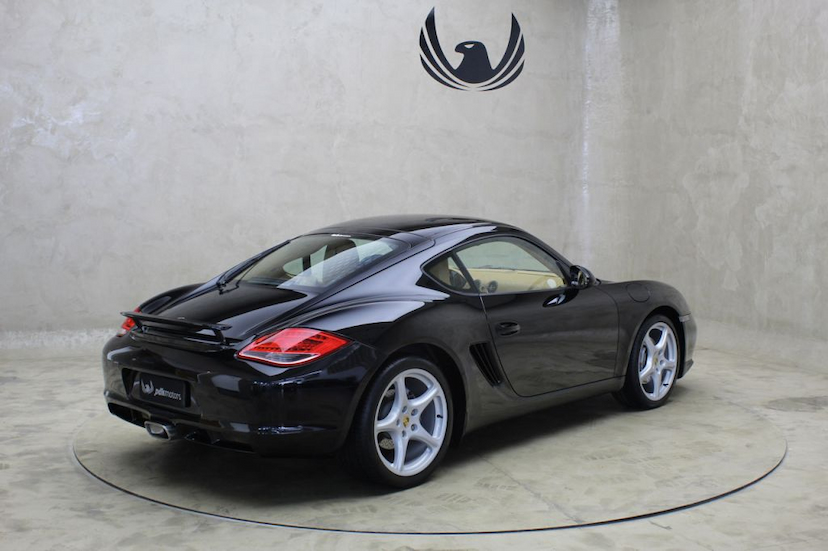 Foto do veículo PORSCHE  CAYMAN 2011 17.690 KM 185.000,00