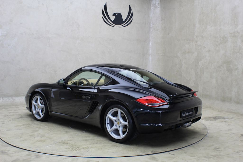 Foto do veículo PORSCHE  CAYMAN 2011 17.690 KM 185.000,00