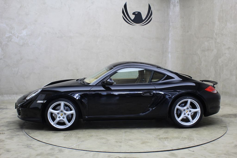 Foto do veículo PORSCHE  CAYMAN 2011 17.690 KM 185.000,00