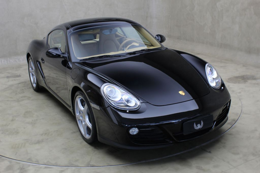 Foto do veículo PORSCHE  CAYMAN 2011 17.690 KM 185.000,00