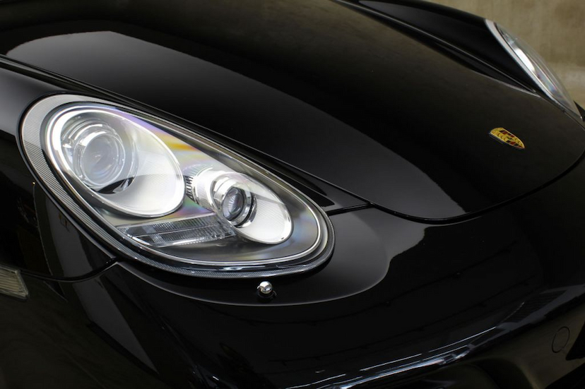 Foto do veículo PORSCHE  CAYMAN 2011 17.690 KM 185.000,00