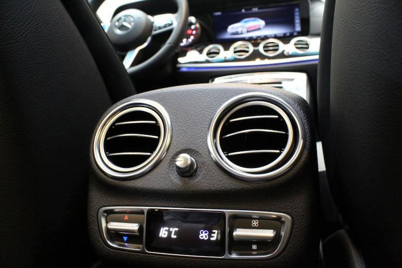 Foto do veículo MERCEDES-BENZ  E250 EXCLUSIVE 2019 6.000 KM 309.000,00