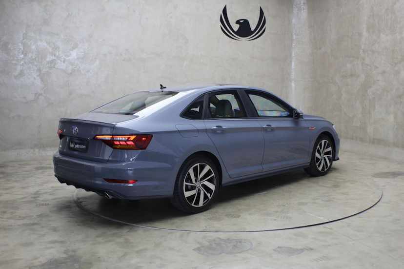 Foto do veículo VOLKSWAGEN  JETTA GLI 2019 3.117 KM 199.000,00