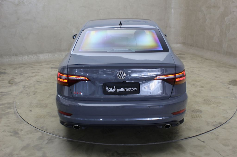 Foto do veículo VOLKSWAGEN  JETTA GLI 2019 3.117 KM 199.000,00