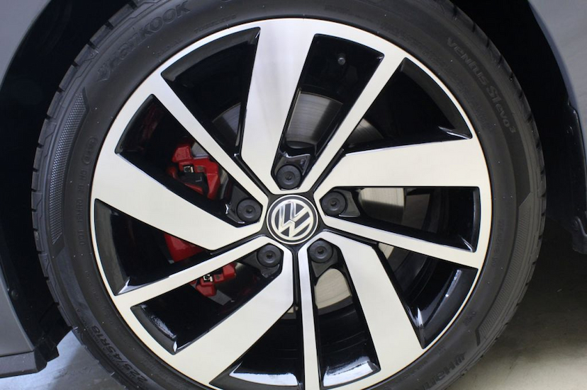 Foto do veículo VOLKSWAGEN  JETTA GLI 2019 3.117 KM 199.000,00