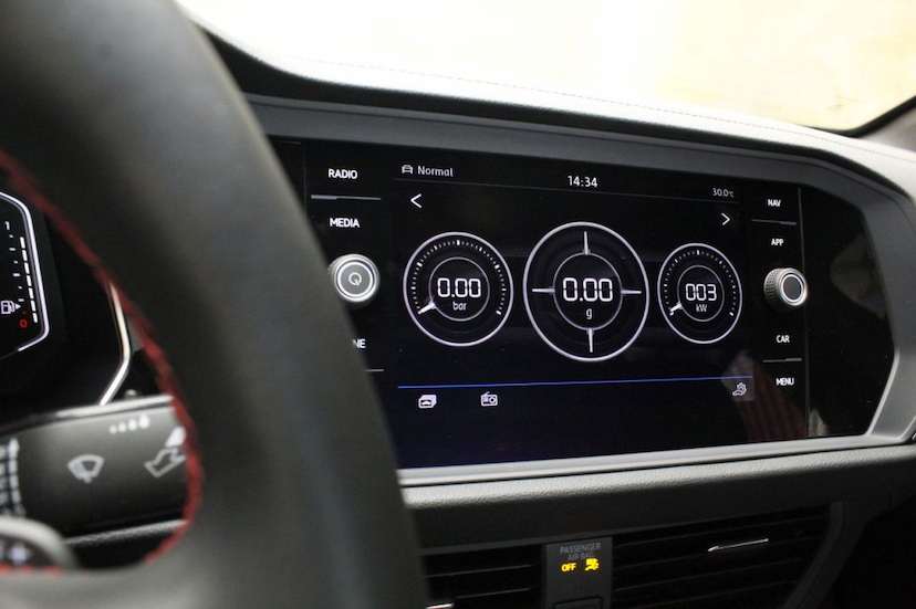 Foto do veículo VOLKSWAGEN  JETTA GLI 2019 3.117 KM 199.000,00