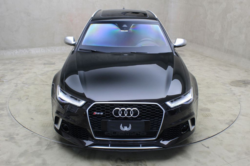 Foto do veículo AUDI RS6 AVANT QUATTRO 2015 31.380 KM 369.000,00