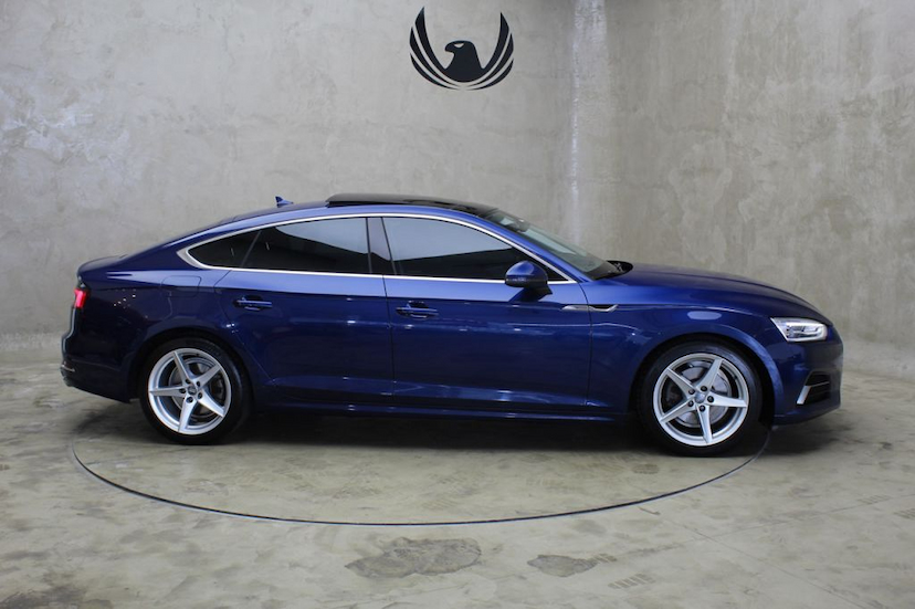 Foto do veículo AUDI  A5 SPORTBACK AMBIENTE 2018 39.400 KM 159.000,00