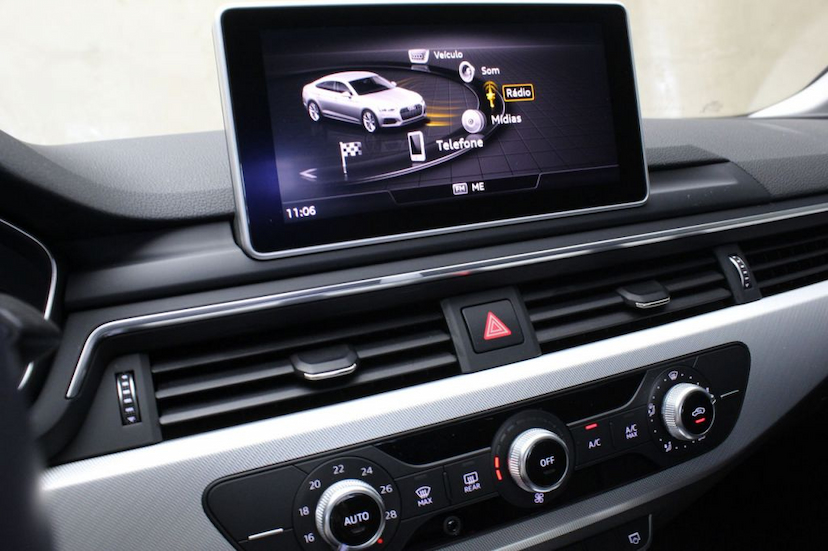 Foto do veículo AUDI  A5 SPORTBACK AMBIENTE 2018 39.400 KM 159.000,00