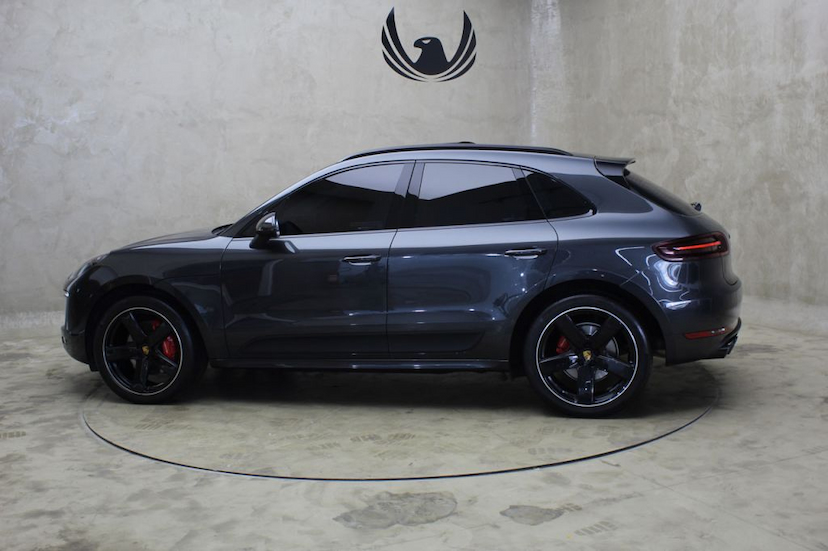 Foto do veículo PORSCHE  MACAN GTS 2017 17.008 KM 360.000,00
