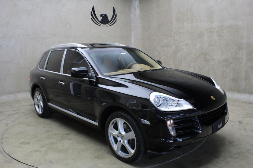 Foto do veículo PORSCHE  CAYENNE PREMIUM V6 2009 30.993 KM 89.000,00