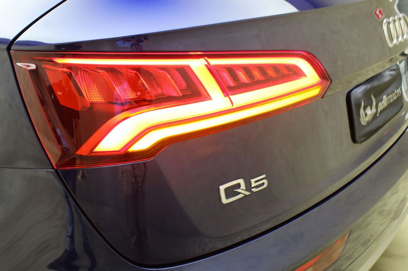 Foto do veículo AUDI  Q5 SECURITY 2018 5.703 KM 259.000,00