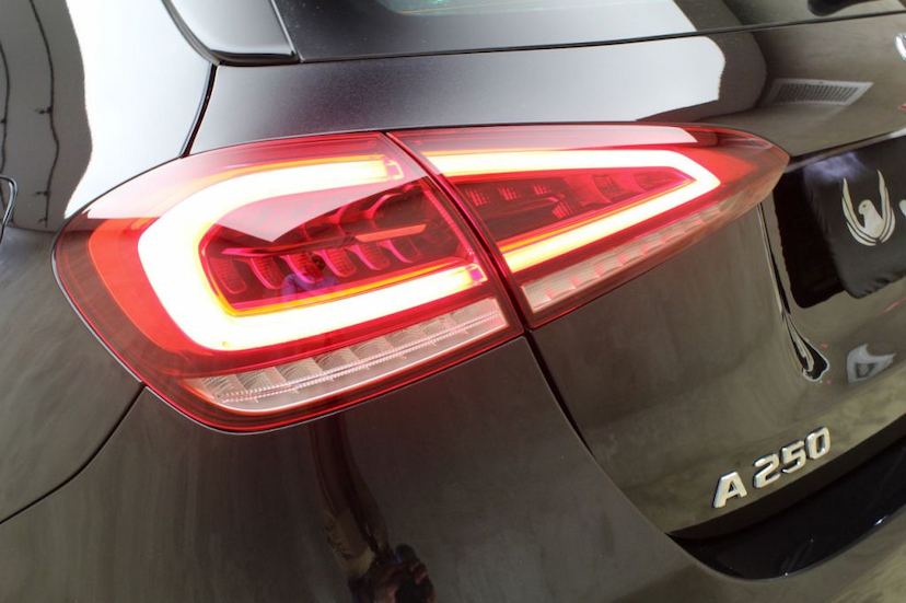 Foto do veículo MERCEDES-BENZ  A250 VISION 2019 9.538 KM 190.000,00