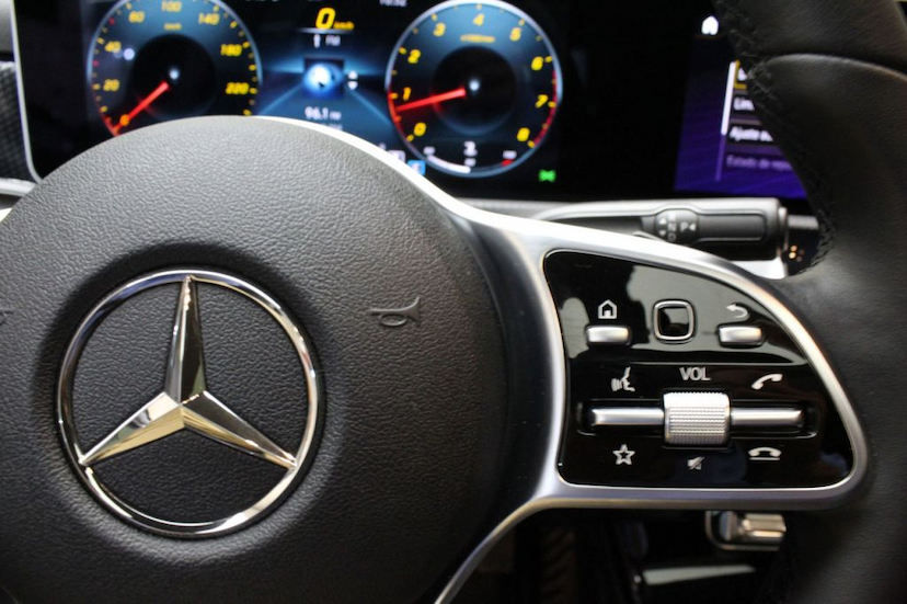 Foto do veículo MERCEDES-BENZ  A250 VISION 2019 9.538 KM 190.000,00