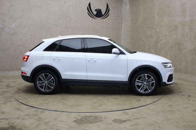 Foto do veículo AUDI  Q3 1.4 AMBITION 2017 25.075 KM 113.000,00