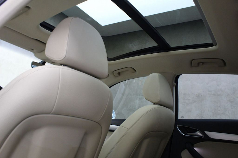 Foto do veículo AUDI  Q3 1.4 AMBITION 2017 25.075 KM 113.000,00