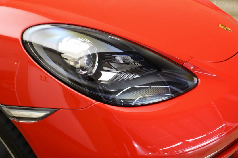 Foto do veículo PORSCHE  718 CAYMAN 2019 3.500 KM 365.000,00